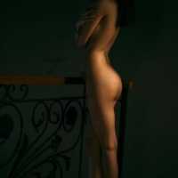 Çivril Eskort – Sınırsız Seçenekler, Özel Deneyimler; Taş gibi Hatunlar Sizleri Bekliyor